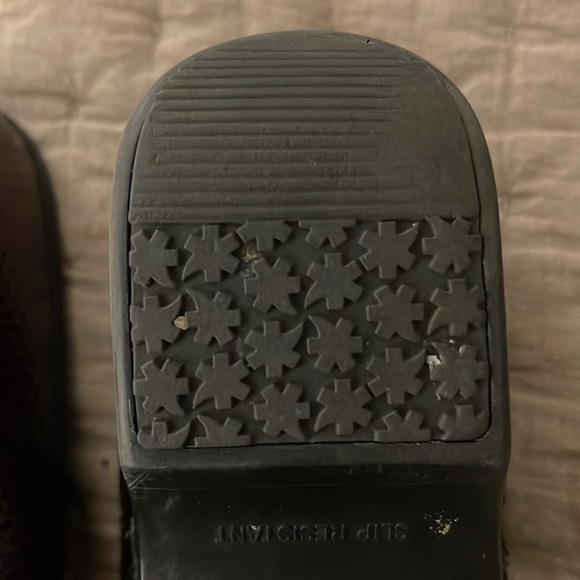 Dansko XP Clogs - Picture 10 of 10